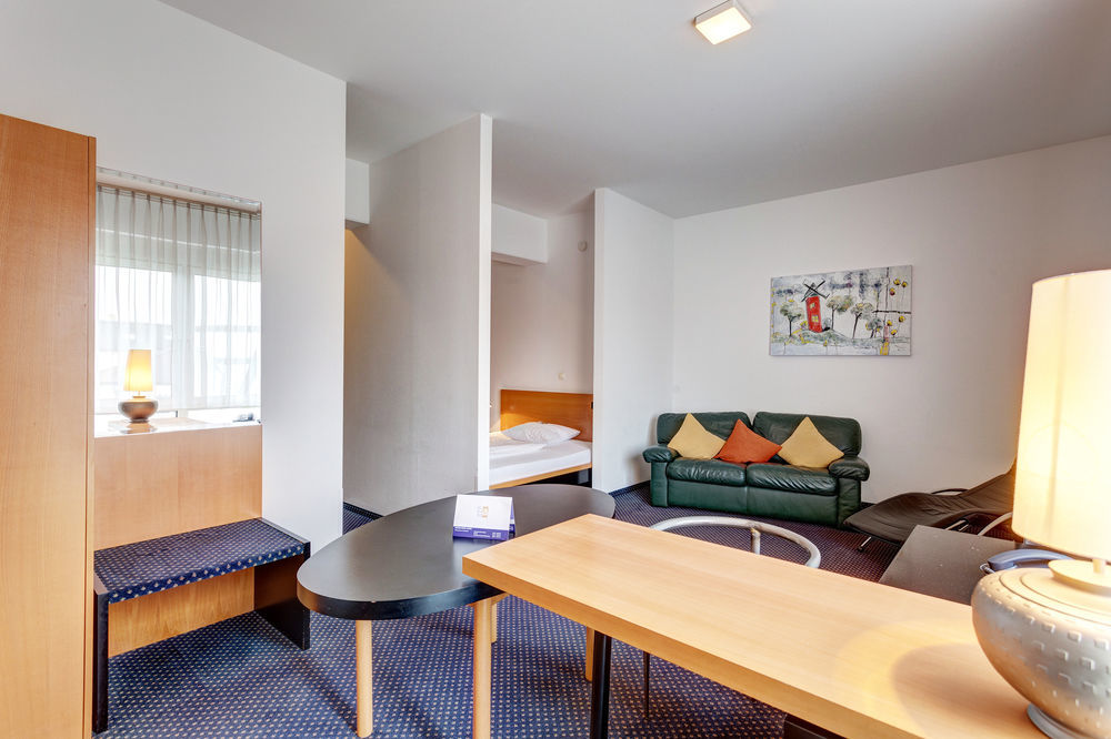 Plaza Suites Rüsselsheim Exteriér fotografie