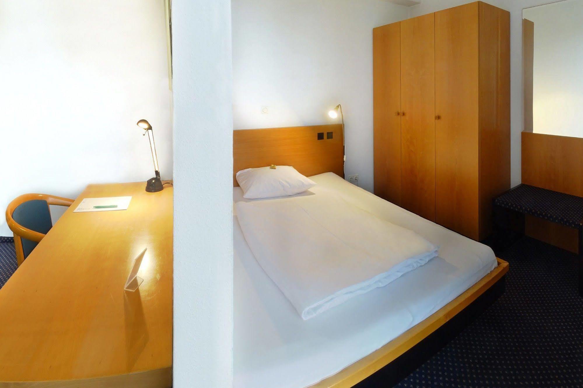 Plaza Suites Rüsselsheim Exteriér fotografie